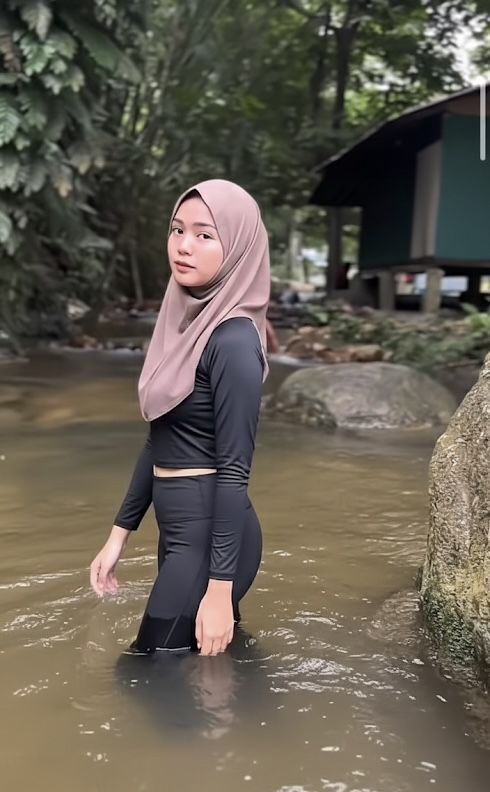 Hijab Baju Hitam Lagi Viral di Twitter, Link Video Yandex Ru Jadi Buruan Netizen