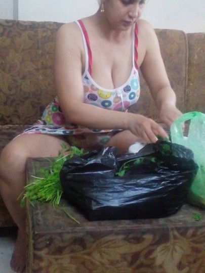 Jepang Viral Tante Binor Cantik Pemilik Hotel dan Restauran Surabaya Indonesia Service Client