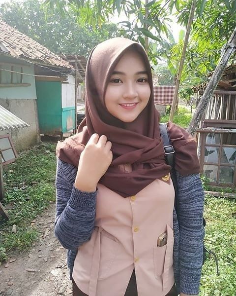 Video Abg SMA 2025 Viral Terbaru Indo 2026 Seragam Pramuka Ukhti Yang Masih Horeg dan Bogem Jadi Pusat Perhatian Top 10 Global Trending