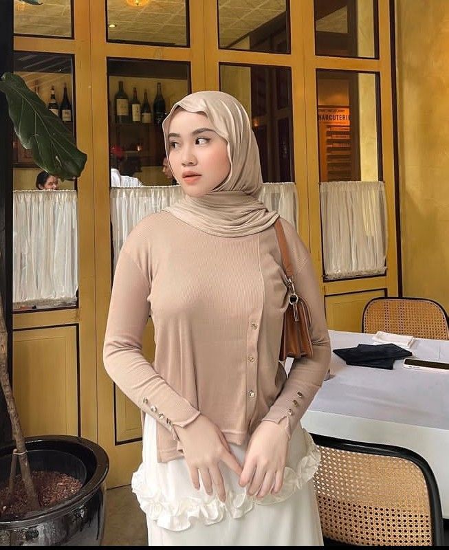 Indo Viral SMP Hijab Saat Dunia Diam Dan Kamu Teriak Adik Kaka Top Global