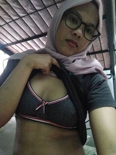 video abg viral 2026 20 Bök3p Viral Sawit on Social Media in 2025 Pink Ukhti Masih Orisinil Belajar Bareng Om Agar Bispaaak Wiwik of All Time Trending